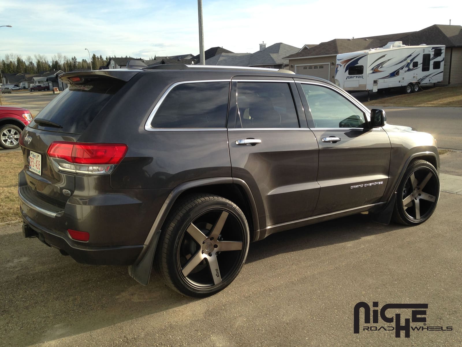 2014 Jeep Grand Cherokee with 22x10 Niche Milan - M134 SUV wheels