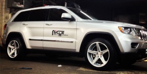 2011 Jeep Grand Cherokee with Niche Apex - M126 wheels