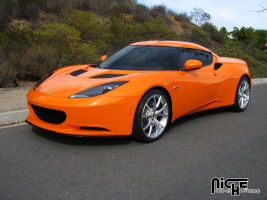 2013 Lotus Evora with Niche Stüttgart wheels