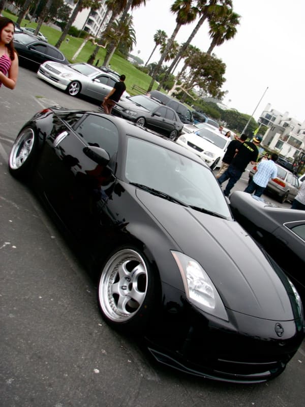 2004 Nissan 350Z with 19x9.5 WORK Meister S1 wheels