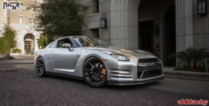 2014 Nissan GT-R with Niche Kicker wheels