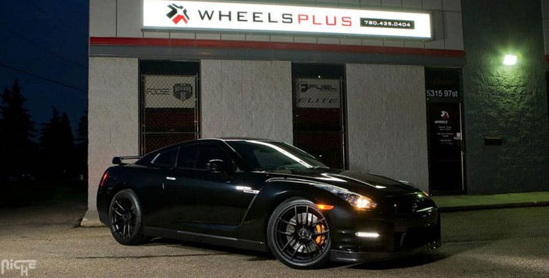 2013 Nissan GT-R with 20x9.5 Niche Targa wheels