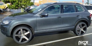 2014 Volkswagen Touareg with 22x10 Niche Milan - M134 SUV wheels