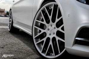 2015 Mercedes-Benz S-Class with 24x9 AC ACR 413 wheels