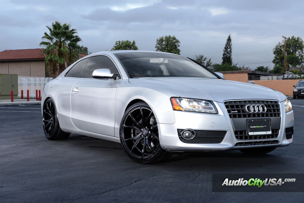 2012 Audi A5 with 20x10 Varro VD 01 wheels