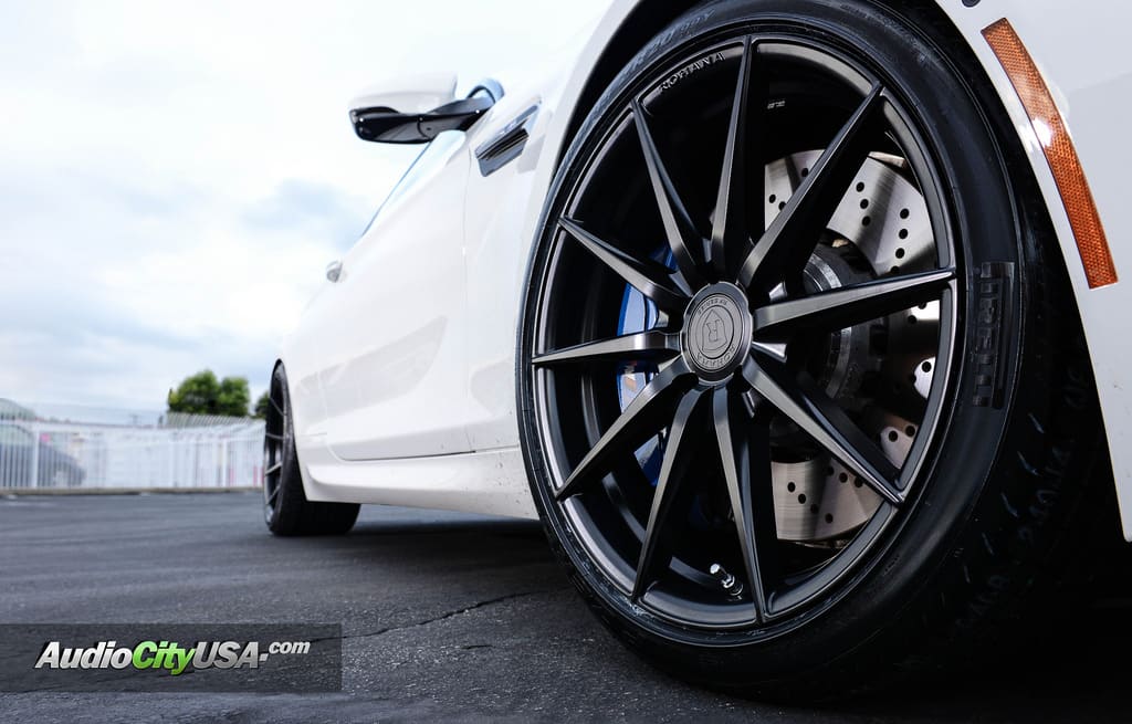 2015 BMW M6 with 20x9 Rohana RF1 Rotary Form wheels