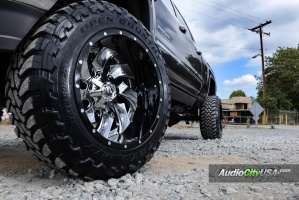 2015 GMC Sierra 1500 with 22x14 Fuel Cleaver wheels