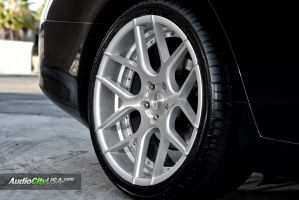 2011 Infiniti G37 with 20x9 Rennen CSL 4 wheels