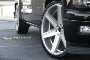 2014 Chevrolet Silverado 3500HD with Giovanna Dramuno 6 wheels