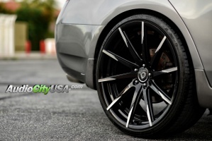 2007 Infiniti G35x with 22x9 Lexani CSS 15 wheels