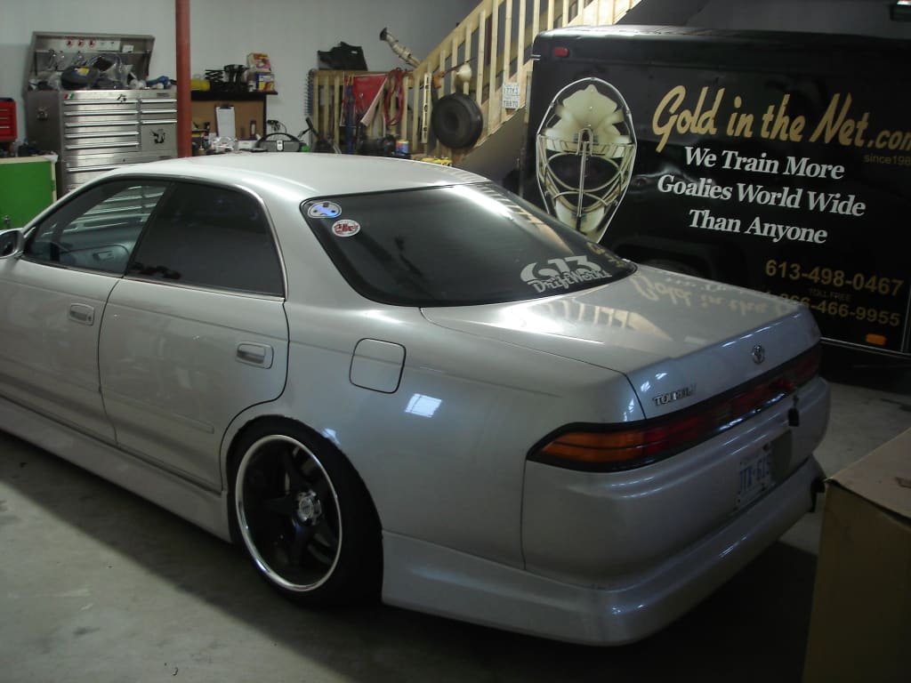 1993 Toyota Chaser with 18x9 AME Circlar Spec R wheels
