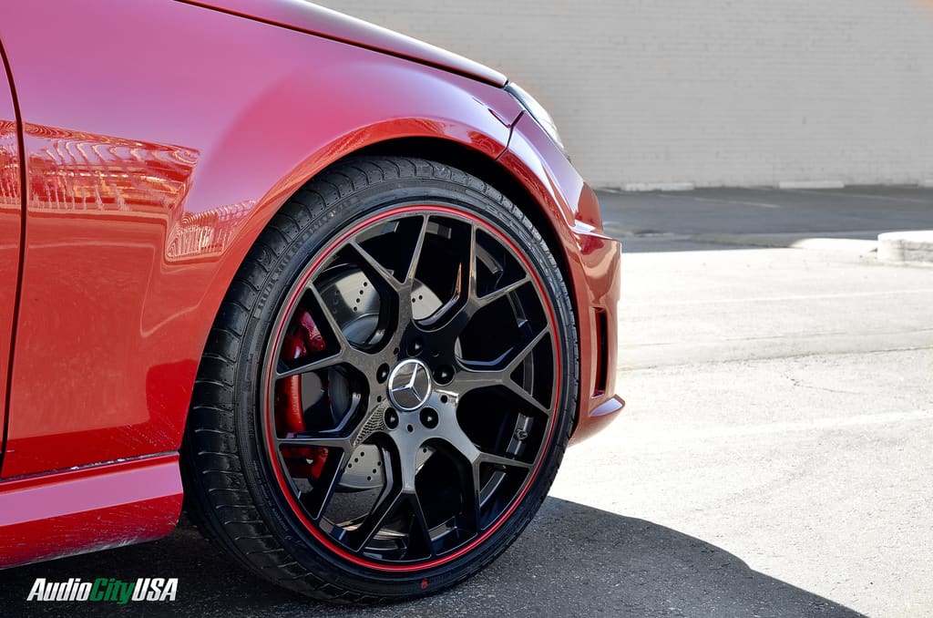 2009 Mercedes-Benz C-Class with 19x8.5 Gianelle Puerto wheels