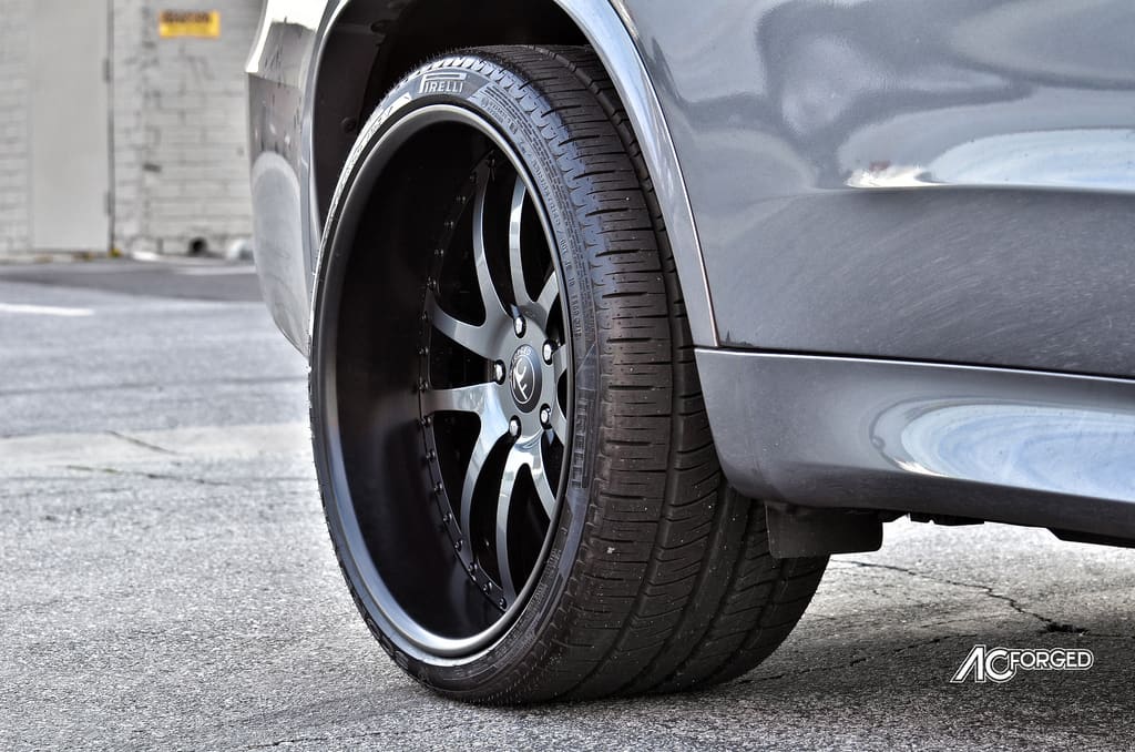 2014 BMW X5 with 22x10 AC 312 wheels