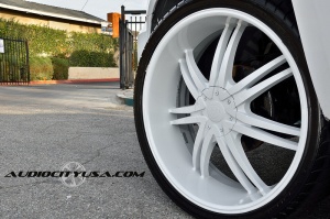 2012 Chevrolet Tahoe with 26x10 Borghini B 14 wheels