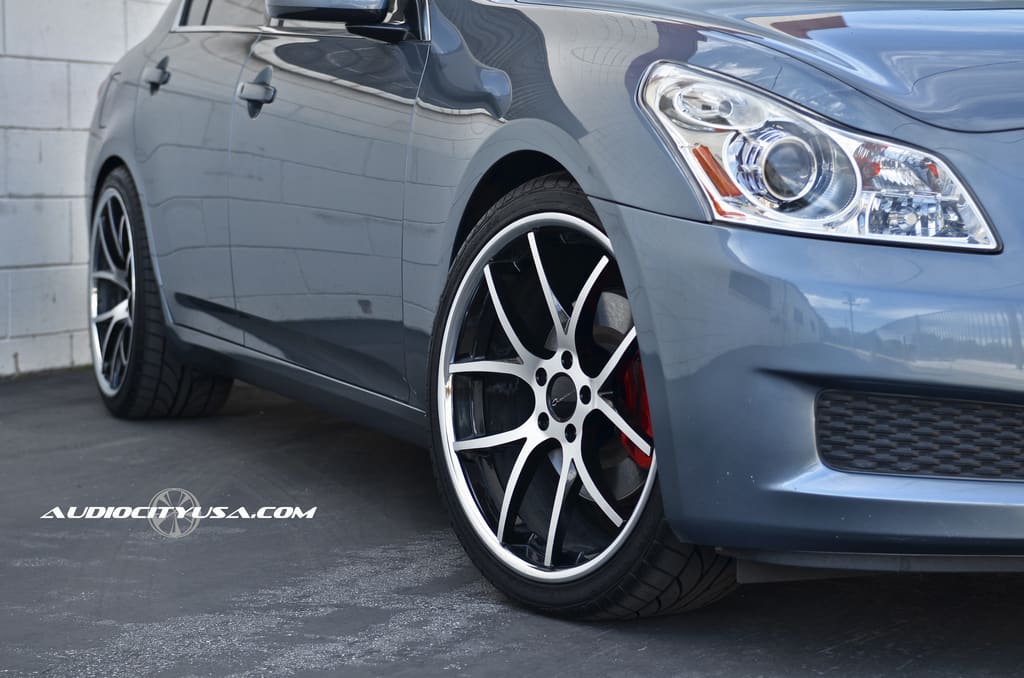 2013 Infiniti G37 with 20x8.5 Gianelle Monza wheels