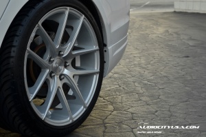 2012 Hyundai Sonata with 19x9.5 Niche Targa wheels