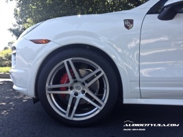 2013 Porsche Cayenne with 22x10 Roderick RW5 wheels
