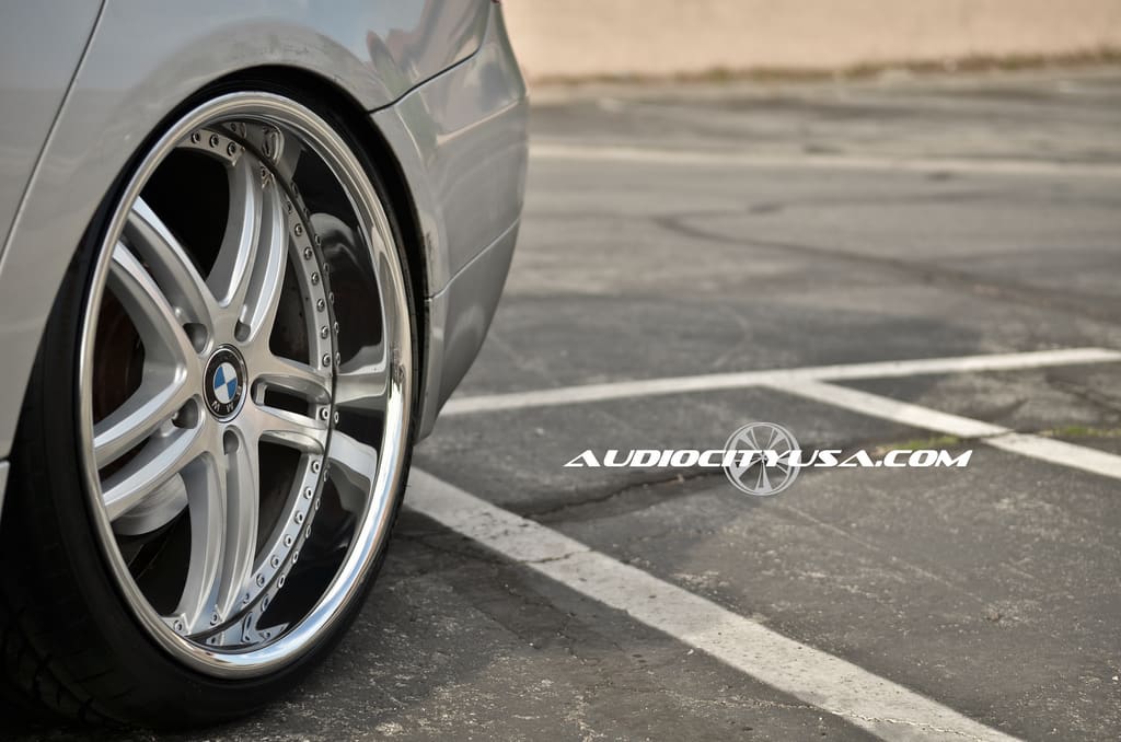 2008 BMW 328 with 20x8.5 XIX X15 wheels