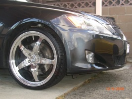2006 Lexus IS 350 with 20x8.5 GFG GF1-5 wheels