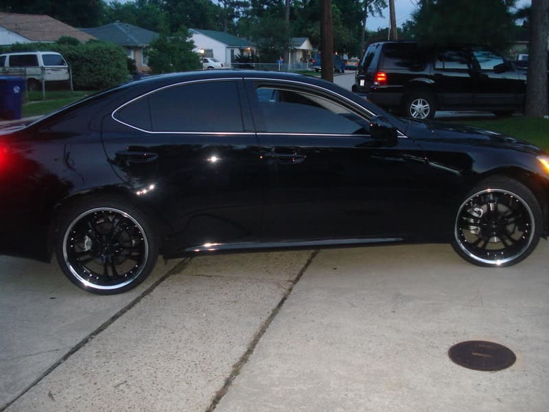 2007 Lexus IS 250 with 20x8.5 Zyoxx Zx7 wheels