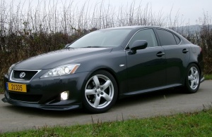 2007 Lexus IS 250 with 17x7.5 Rial Oslo wheels