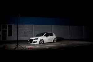 2007 Volkswagen Rabbit with 18x8 Audi RS6 wheels