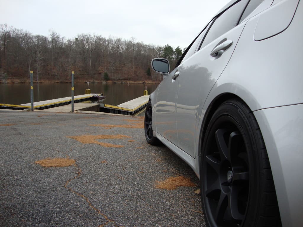 2006 Lexus IS 350 with 18x8 Motegi MR125 wheels