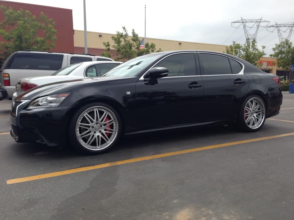 2013 Lexus GS 350 with 20x8.5 DPE S10 wheels