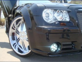 2006 Chrysler 300 with 24x10 F5 wheels