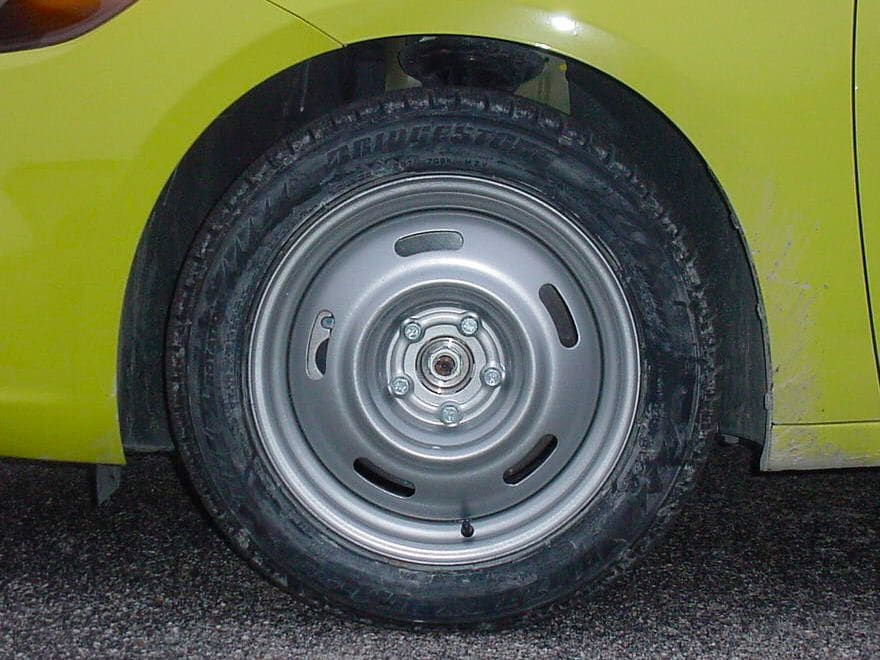 2013 Dodge Dart with 16x6.5 wheels