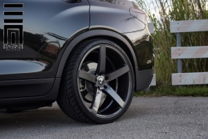 2015 BMW X4 with 22x9 Vossen CV3 wheels