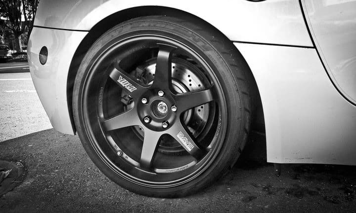 2008 BMW Z4M with 19x8.5 Volk Racing TE37 wheels