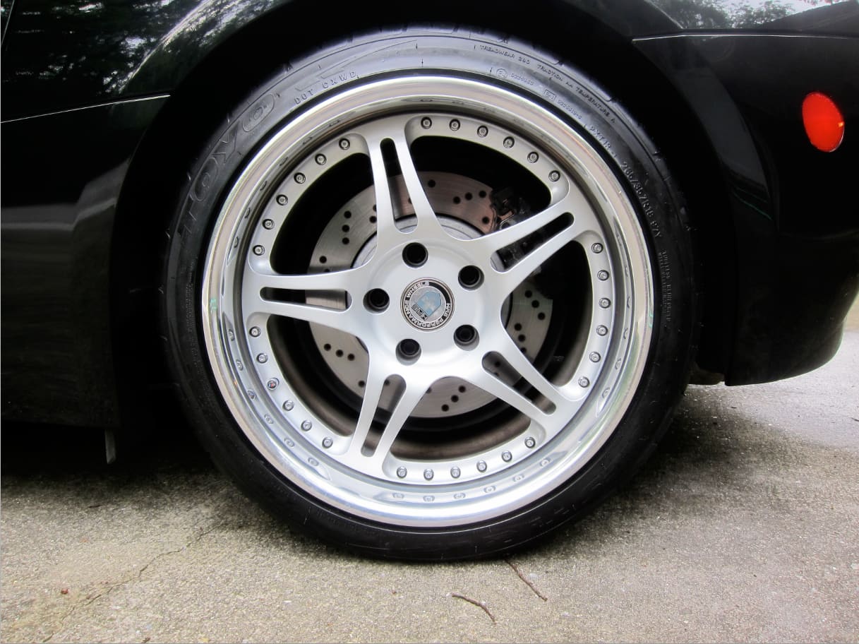 2008 BMW Z4M with HRE 547R wheels