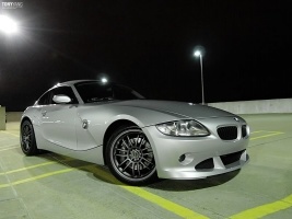 2007 BMW Z4 with Volk RE-30 wheels