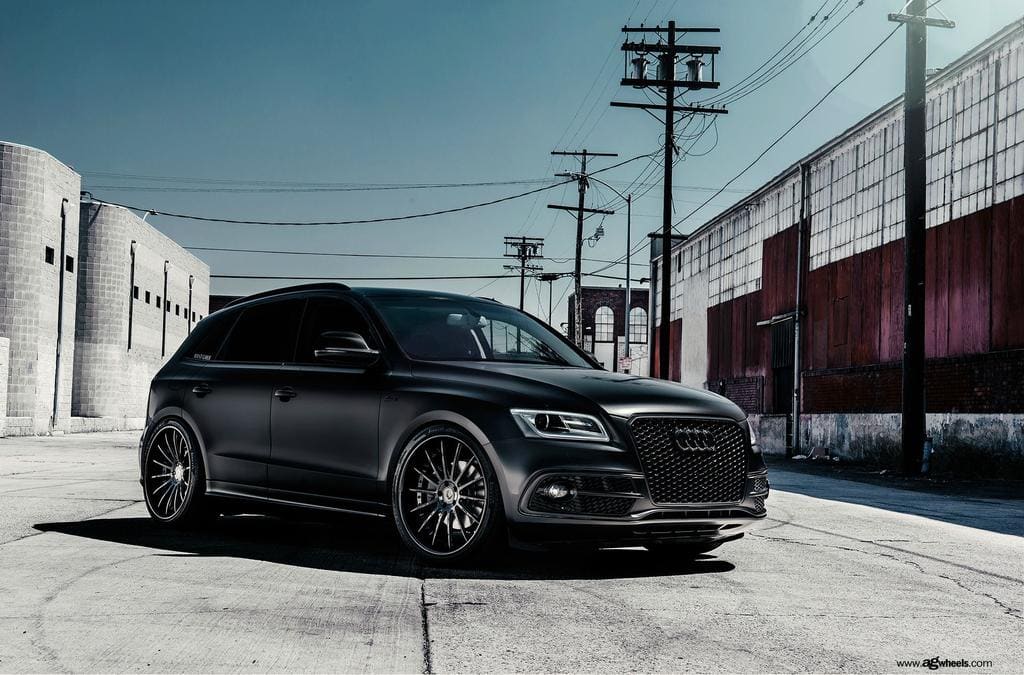 2015 Audi Q3 with 22x10 Avant Garde F450 wheels