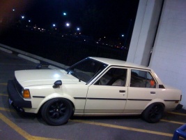 1983 Toyota Corolla with 16x8 XXR 513 wheels