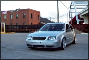 2003 Volkswagen Golf with 17x8.5 GM C5 wheels