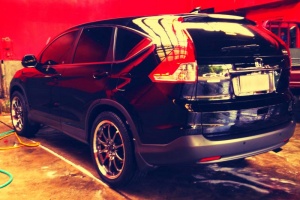 2014 Honda CR-V with 20x8.5 Rota Fighter 10 wheels