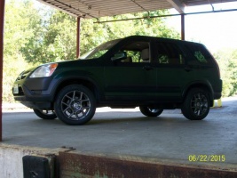 2002 Honda CR-V with 17x8 OEM Acura TL wheels