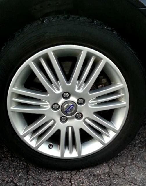2007 Volvo S80 with Meissa Premium wheels