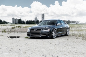 2015 Audi S8 with 22x10.5 Vossen wheels