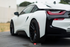 2016 BMW i8 with 22x9 Vossen VPS 305 wheels