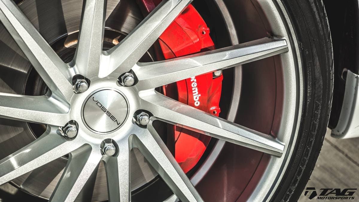 2012 Land Rover Range Rover with Vossen CVT wheels