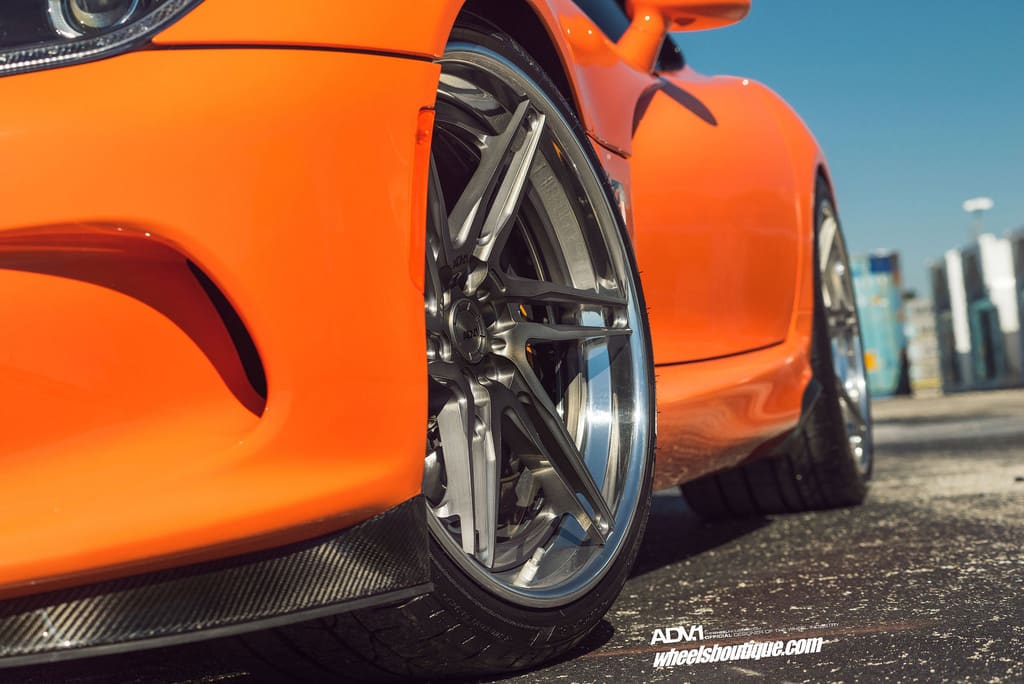 2015 Dodge SRT Viper with 20x10.5 ADV 06R Truck Spec wheels