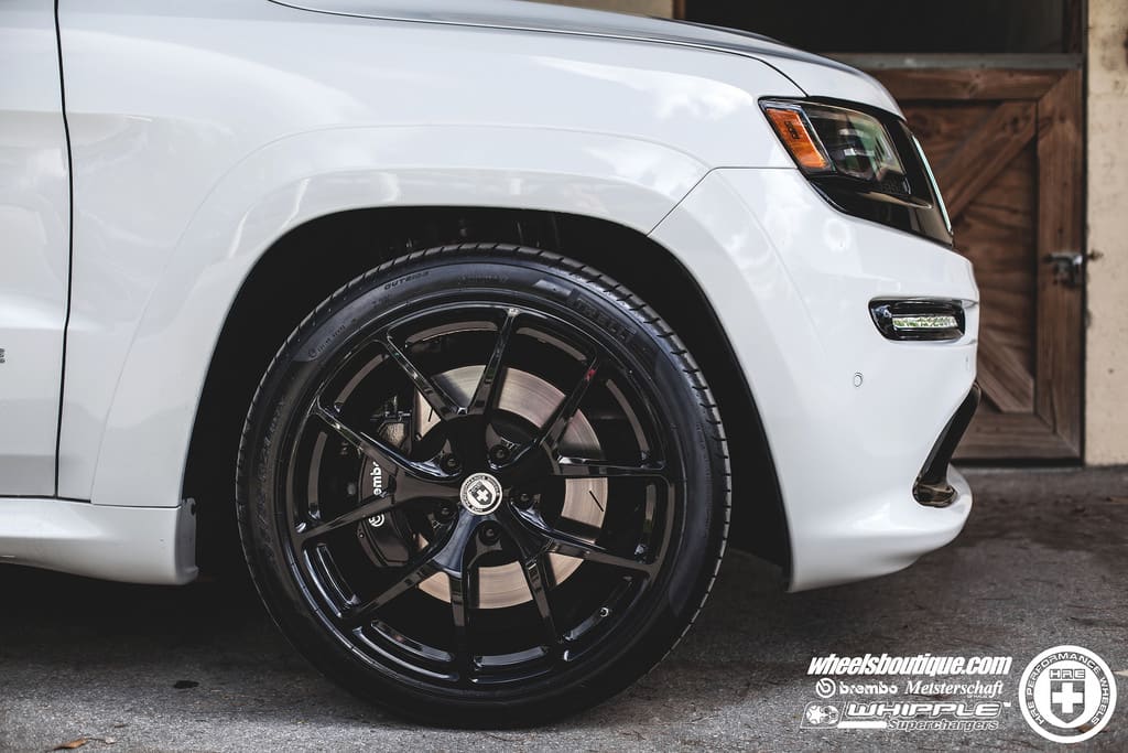 2015 Jeep Grand Cherokee with 21x10.5 HRE P101 wheels