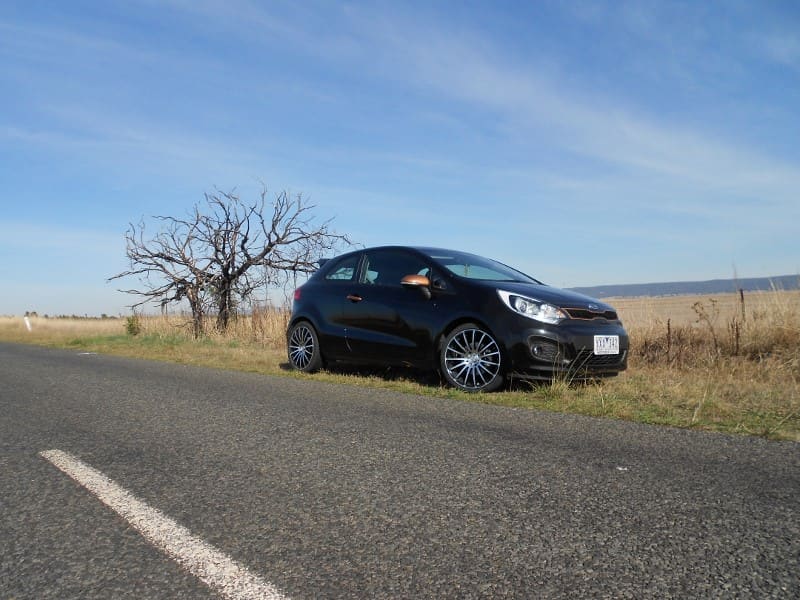 2012 Kia Rio with 18x7.5 Osaka ProSprints wheels