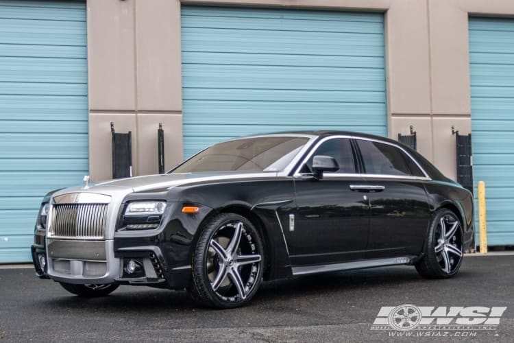 2012 Rolls-Royce Ghost with Forgiato Aggio-ECL wheels