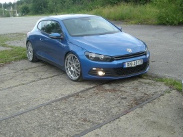 2009 Volkswagen Scirocco with 20x9.5 BBS RS-GT wheels