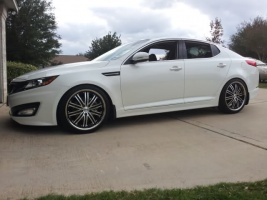 2011 Kia Optima with 20x8.5 Niche Touring wheels
