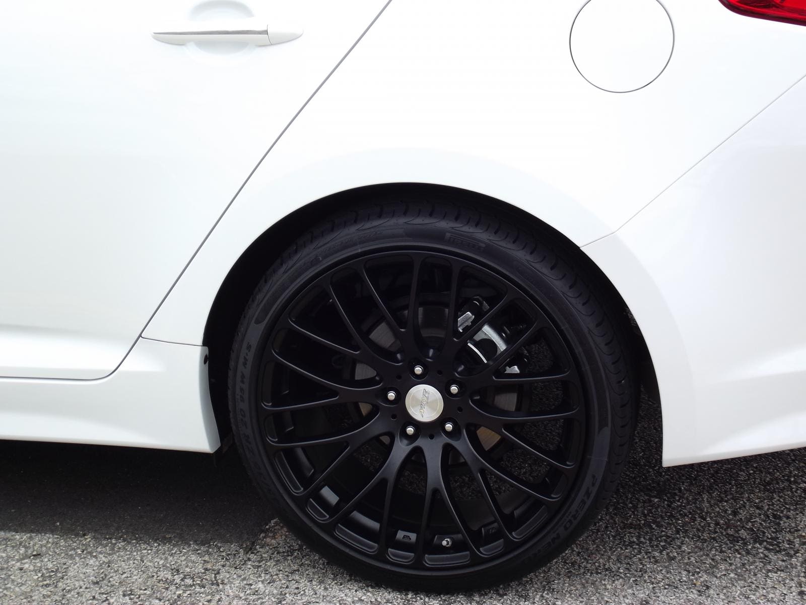 2011 Kia Optima with 20x9 MRR HR6 wheels